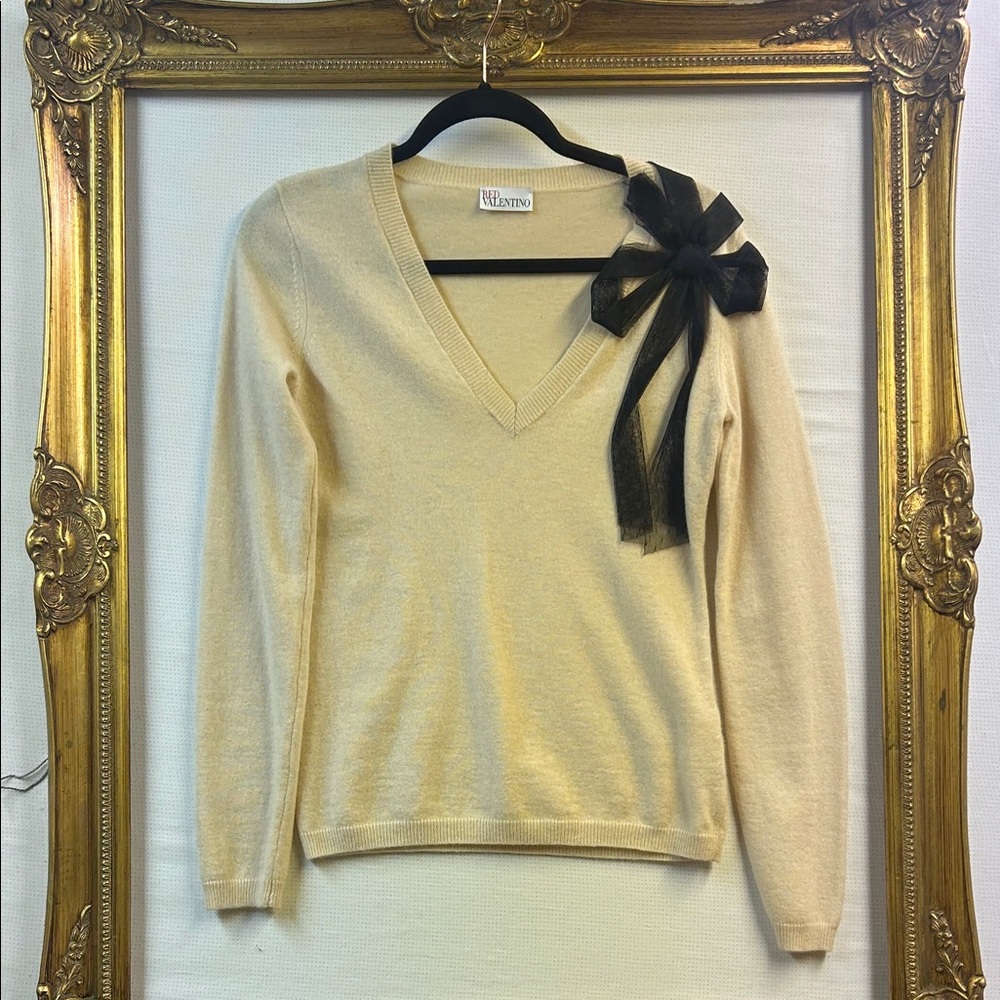 RedValentino V-Neck Sweater in Cream with Bow • Size M